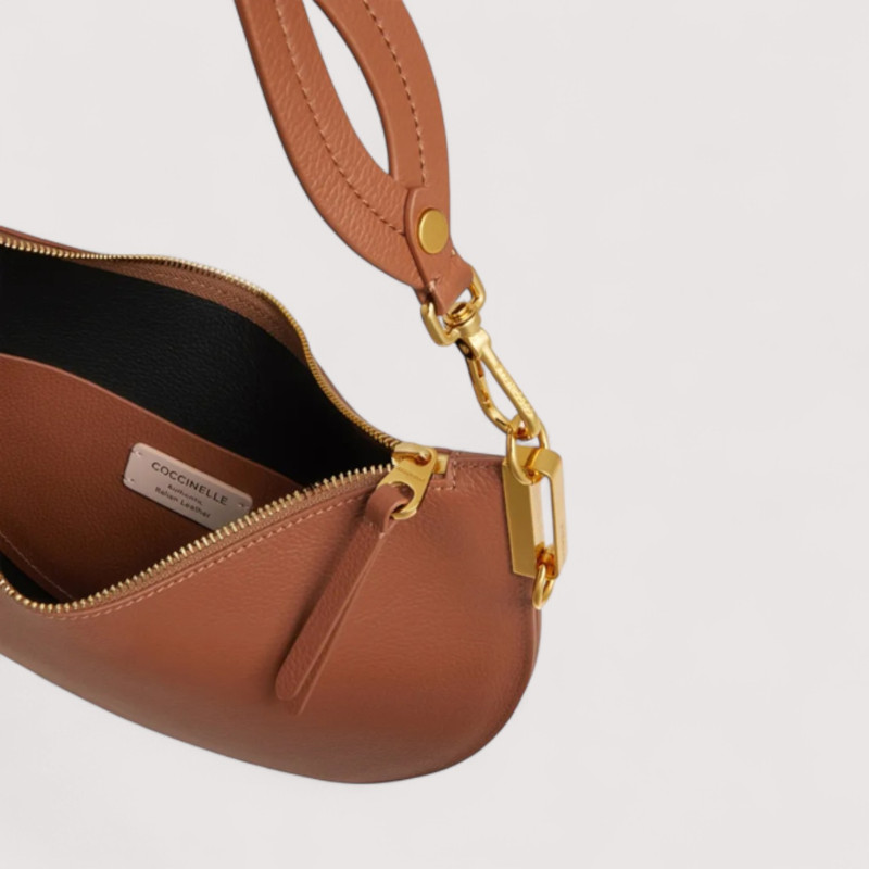 COCCINELLE SUNUP MEDIUM KOŽENÁ KABELKA