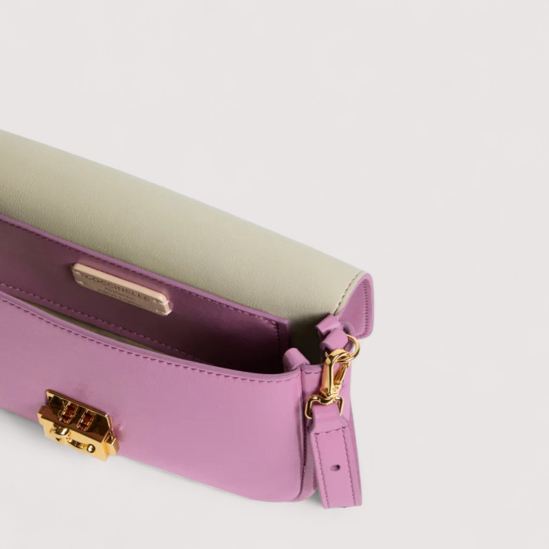 C-ME LOCK SHINY SMOOTH KOŽENÁ MINI BAG COCCINELLE