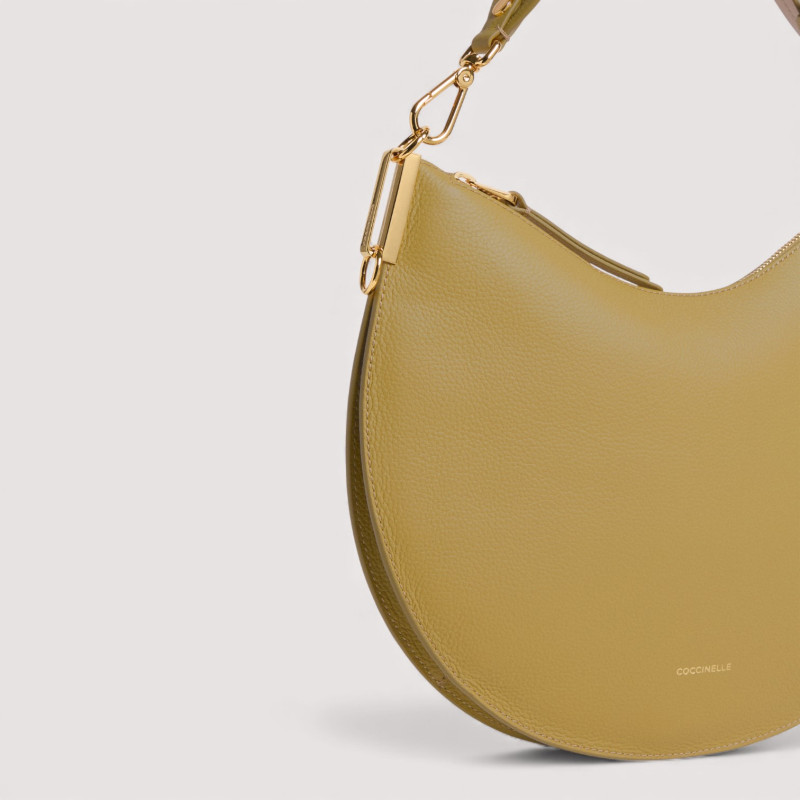 COCCINELLE SUNUP MEDIUM KOŽENÁ KABELKA