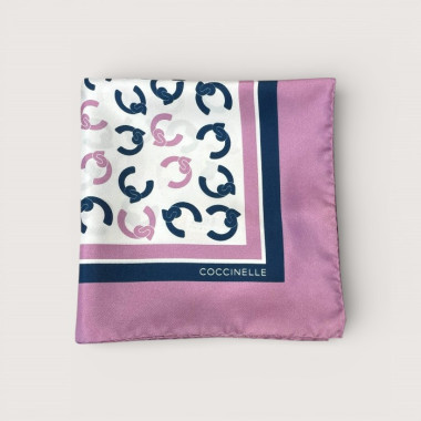 C-ME ALL-OVER ŠÁTEK COCCINELLE