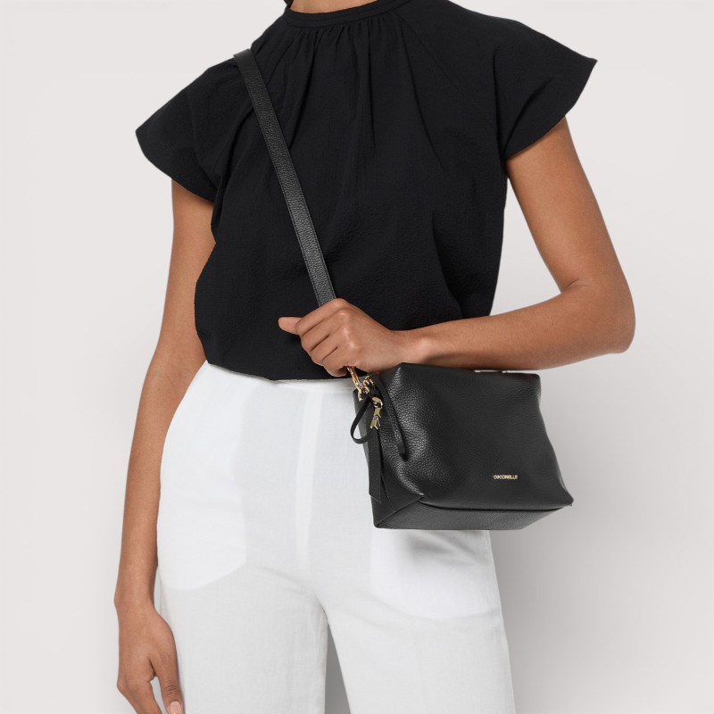 NORY CROSSBODY KOŽENÁ MINI KABELKA COCCINELLE