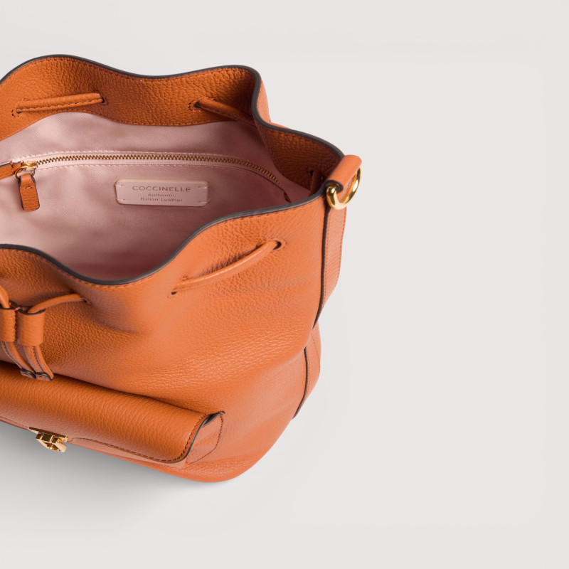 COCCINELLE BEAT GENERATION MEDIUM KOŽENÁ KABELKA