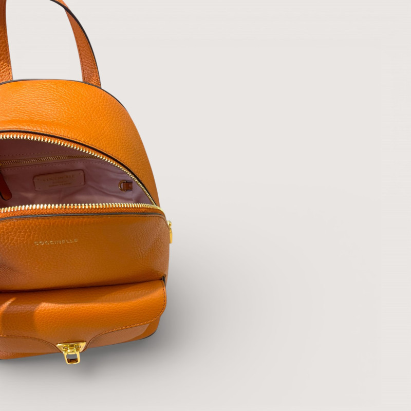 COCCINELLE BEAT GENERATION SMALL KOŽENÝ BATOH