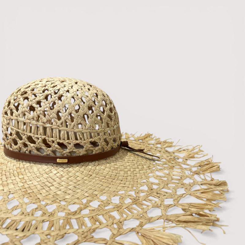 MARIKO KLOBOUK COCCINELLE