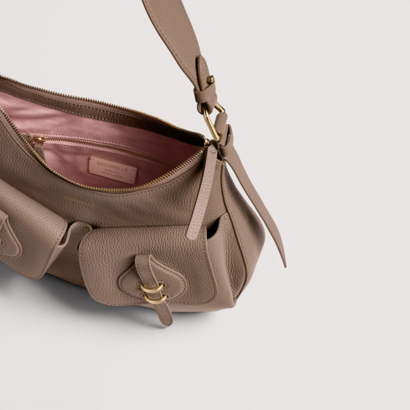 MAVERY POCKET MEDIUM KOŽENÁ KABELKA COCCINELLE