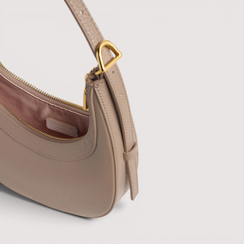 COCCINELLE WHISPER KOŽENÁ MINI BAG