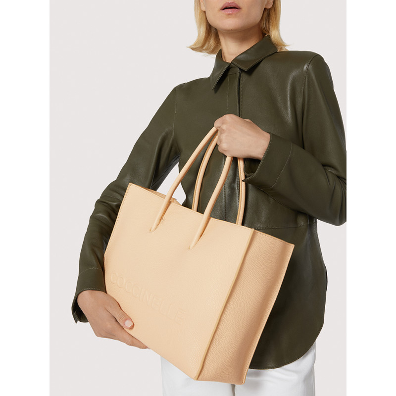 COCCINELLE MYRTHA MEDIUM MAXI LOGO KOŽENÁ KABELKA