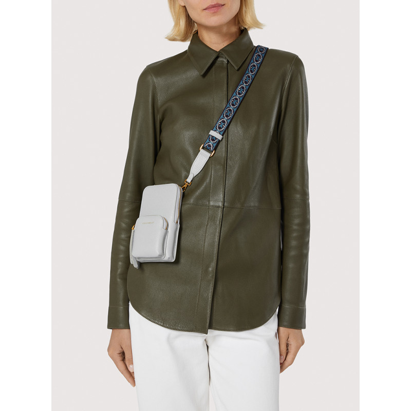 COCCINELLE PIXIE KOŽENÉ POUZDRO NA TELEFON BRUNETTE AW25