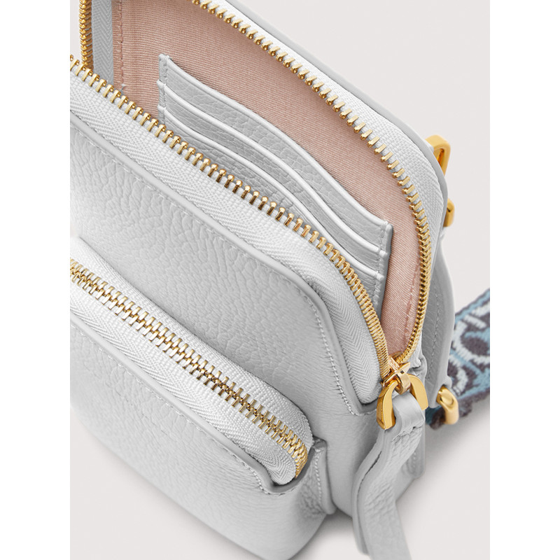 COCCINELLE PIXIE KOŽENÉ POUZDRO NA TELEFON BRUNETTE AW25
