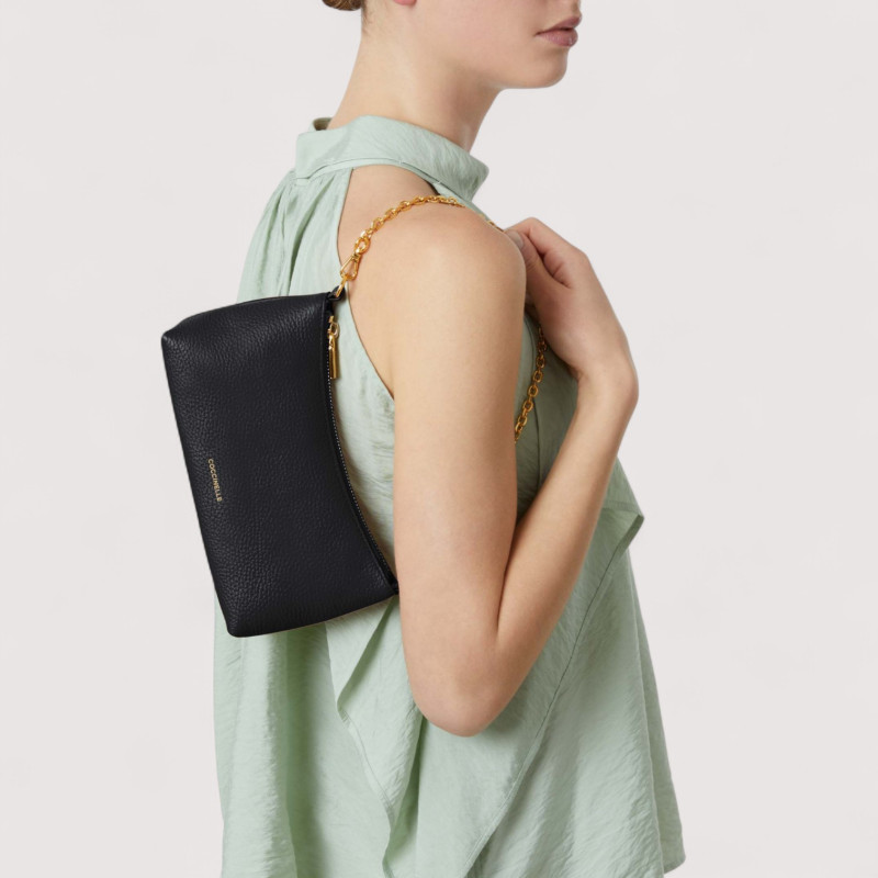 COCCINELLE AURA KOŽENÁ MINI BAG