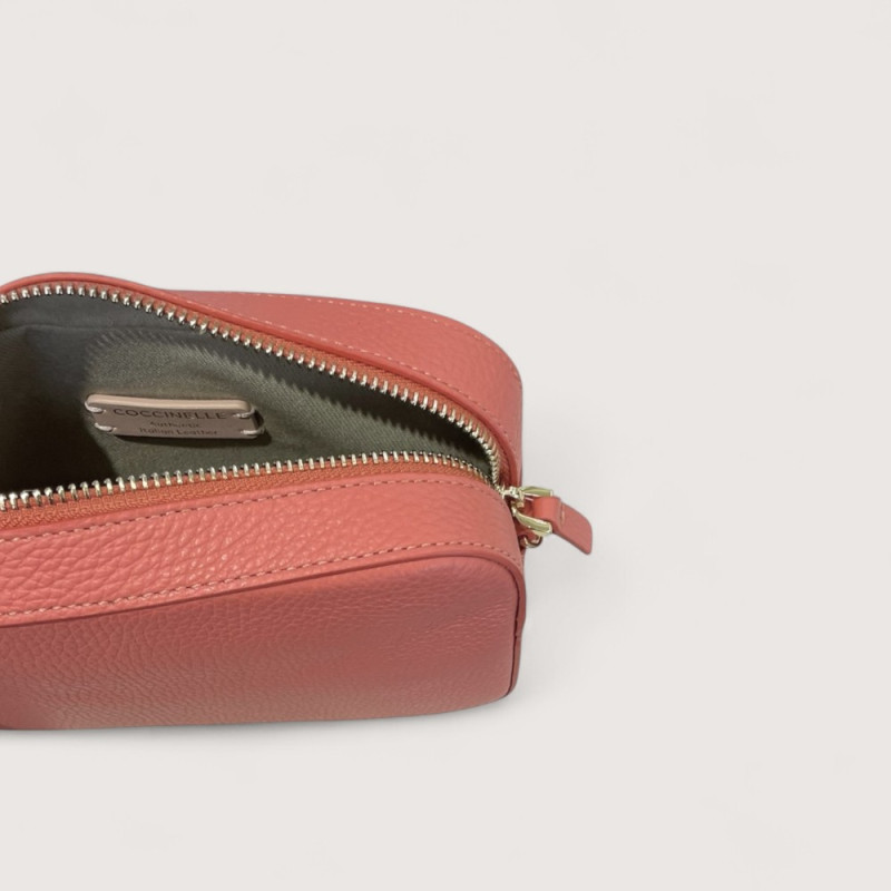 TEBE KOŽENÁ MINI BAG COCCINELLE